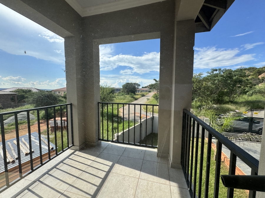 4 Bedroom Property for Sale in Wilkoppies North West